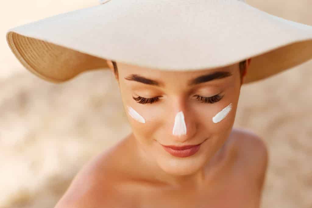 Limit sun exposure and reduce sun damage to skin cells