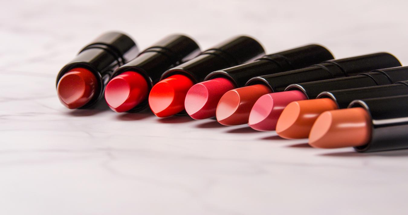 Matte lipstick is a great way of sprucing up your makeup routine