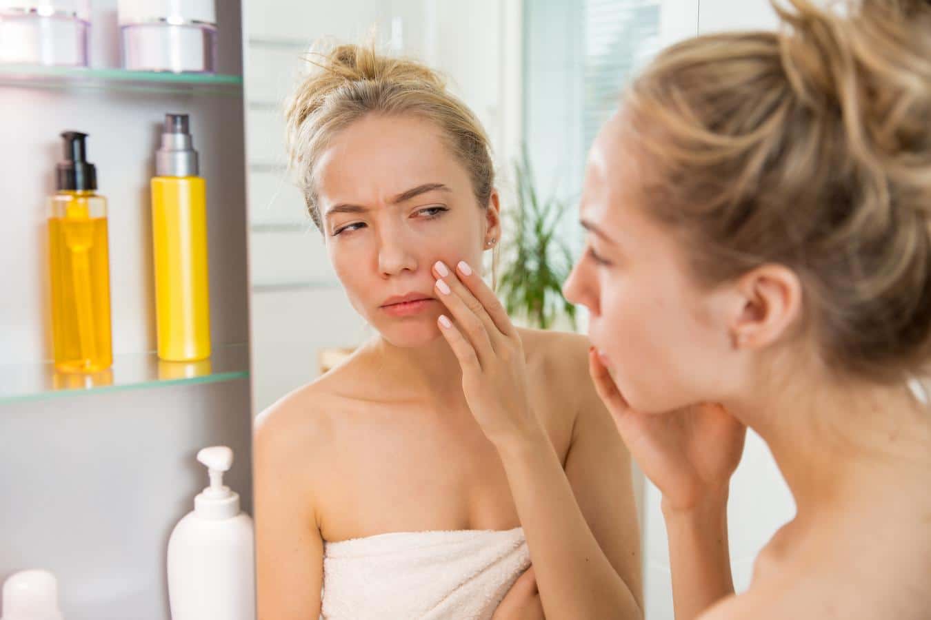 Use this list as a guide to look for the right ingredients in your eye cream whether you are looking for more hydration or trying to reduce puffiness