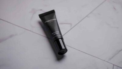 Hyaluronic Smoothing Lip Balm - Image 3