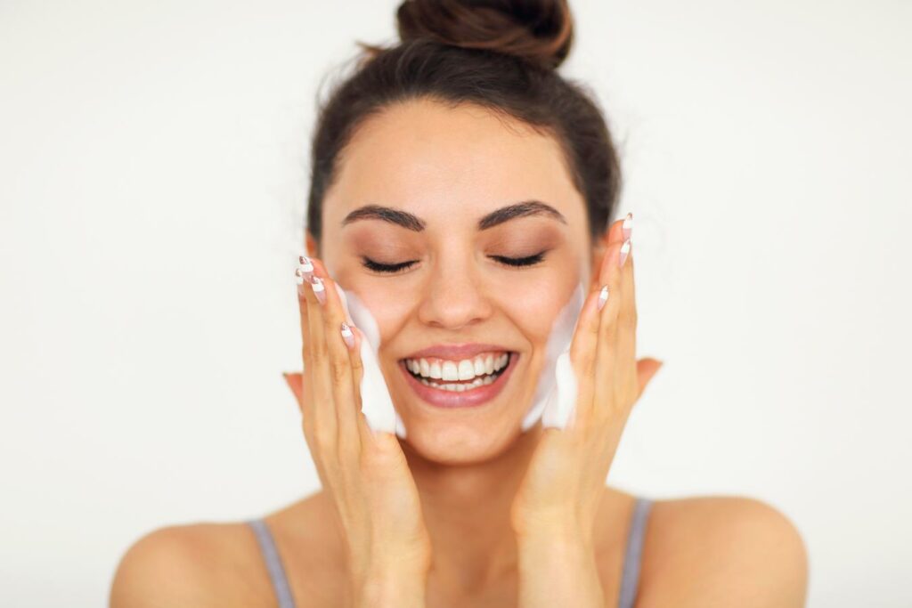 What Is The Best Face Wash For Oily Skin