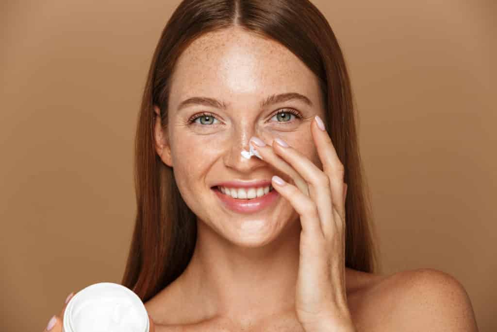 find a face cream with moisturizers that are right for your skin type.